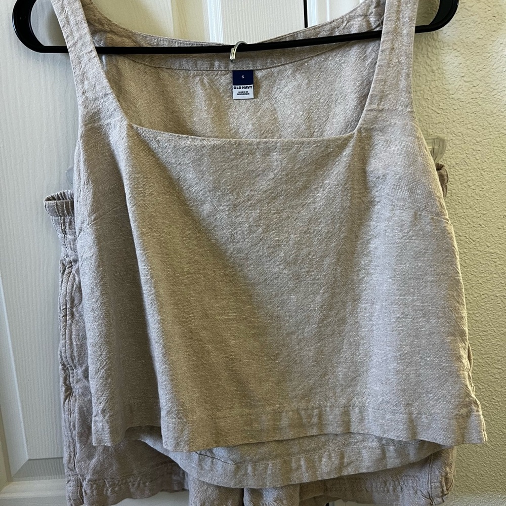 Old Navy Linen Set